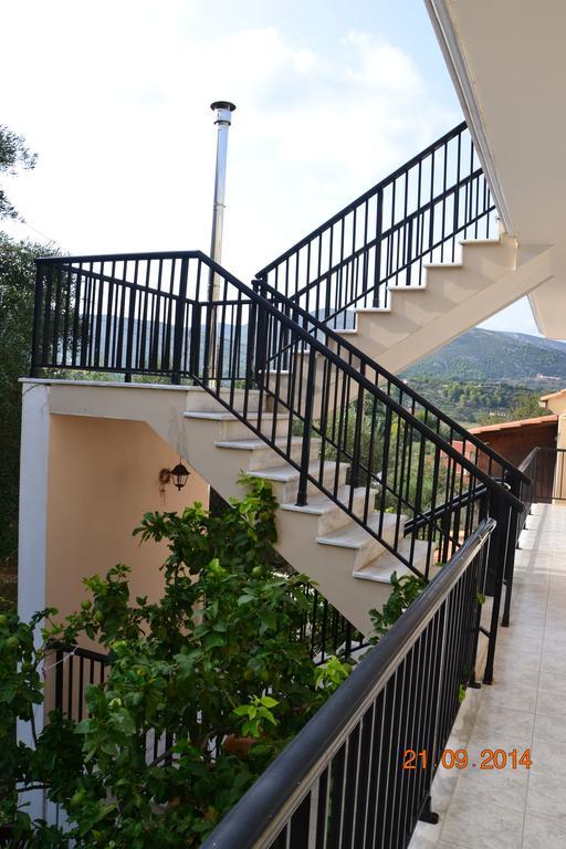 Karmiris Studios And Apartments Keri Dış mekan fotoğraf